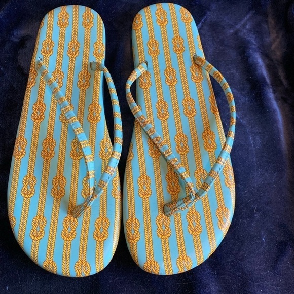 Douglas Paquette nautical knots padded flip flops - Picture 1 of 5